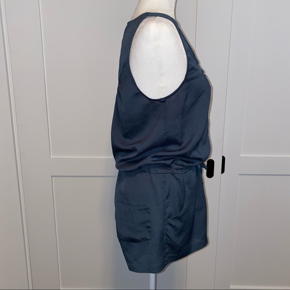 Hive & Honey Teal romper with buttons & pockets - Picture 5 of 9